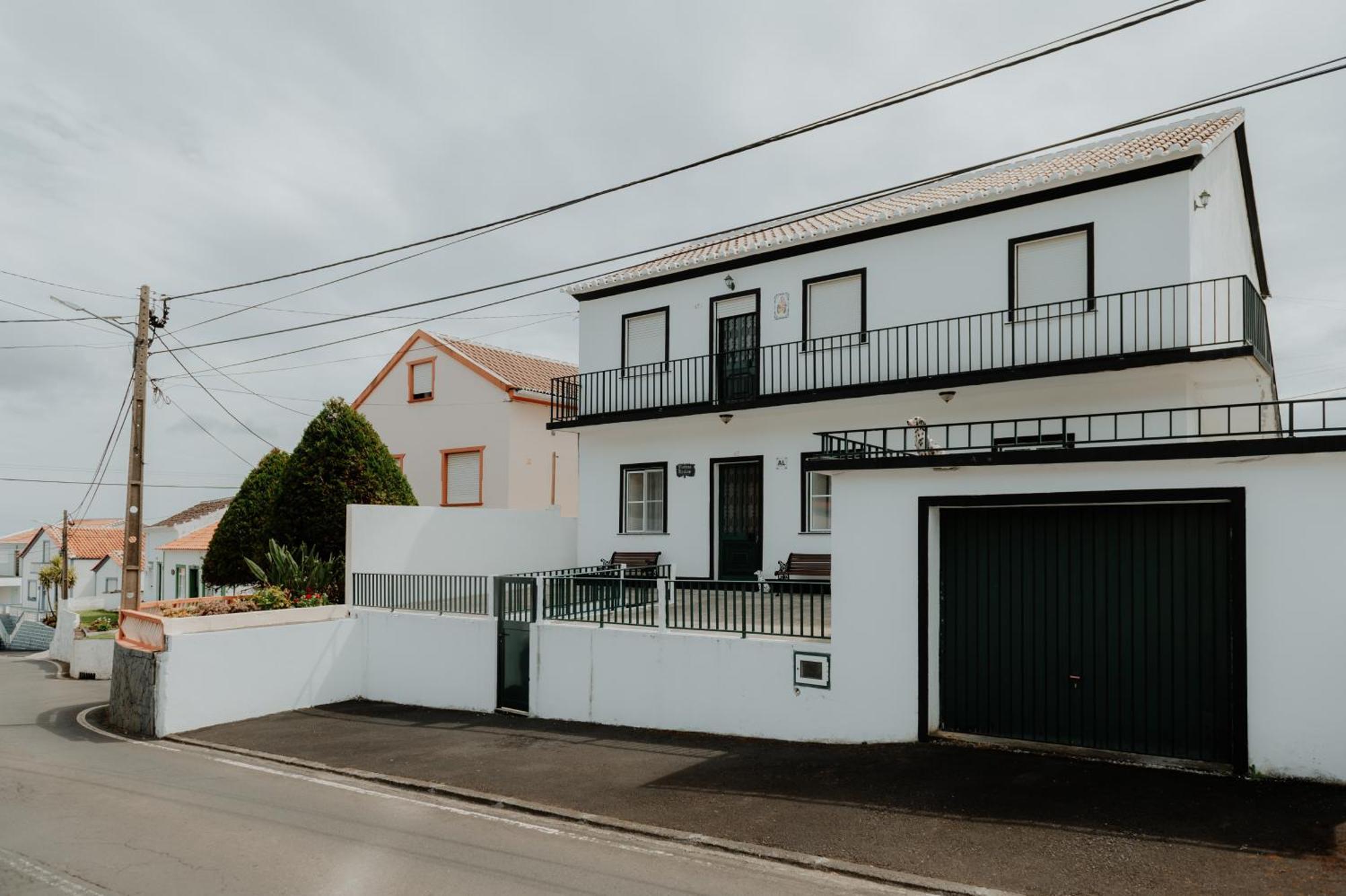 Casa Sousa Ribeiro Praia da Vitória Exteriör bild
